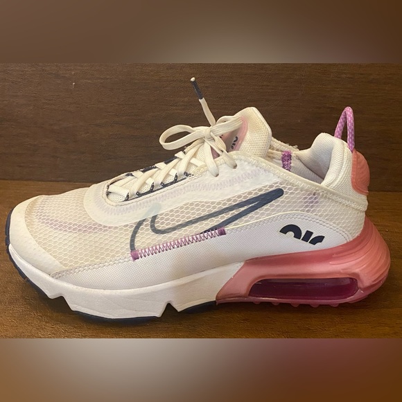 Nike Youth Air Max 2090 GS Running Shoes Size 6.5Y/Women’s Size 8 (CJ4066-003) - Picture 5 of 15